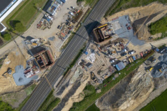 cum arata santierul fara muncitori dronele si utilajele autonome schimba constructia drumurilor si tunelurilor in europa 6a1b085b52ae4