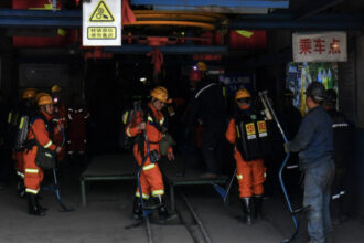 explozie la o mina de carbune in china cautari ample pentru gasirea a doi mineri disparuti bilantul revizuit cel putin 82 de morti 6a12aedb11dc7