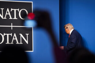 ganditi va cat de confuzi sunt rusii lupta europenilor contra destabilizarii nato de catre america cea imprevizibila 6a12a0cbebda9