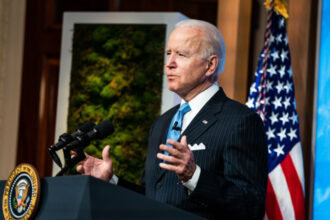 joe biden a dat in judecata departamentul justitiei 6a16792b6f04b