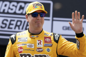 pilotul kyle busch de doua ori campion nascar cup series a murit la varsta de 41 de ani 6a1029dabb122