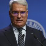 pislaru despre cresterile salariale pentru demnitari nu am asezat in proiect remuneratia pentru vreo categorie cu mana 6a149ceac7372