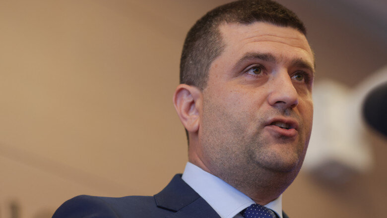 radu miruta anunta ca lucreaza pentru ca noua lege a salarizarii sa nu afecteze negativ militarii asteptarile sunt mari 6a160ac78648c