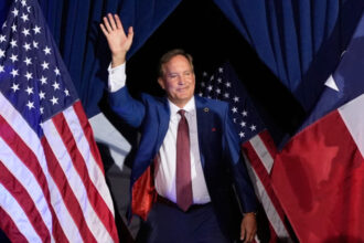 trump isi consolideaza si mai mult controlul asupra partidului republican candidatul sustinut de el castiga alegerile primare in texas 6a16873b0c03d