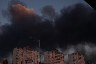 video alerta aeriana in ucraina rusia a lansat un atac cu rachete explozii auzite la kiev 6a1a0b3cb69c4