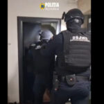 video perchezitii in bucuresti si patru judete intr un dosar de inselaciune cu reparatii de acoperisuri prejudiciul ajunge la 500 000 de lei 6a159a4df20a5