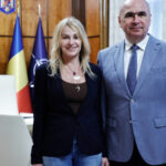 video premierul bolojan intrevedere cu nadia comaneci la palatul victoria 6a1740260e0c4