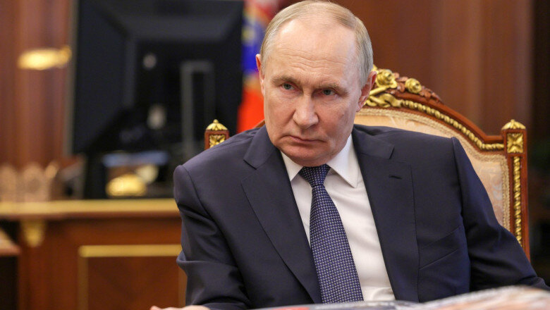 vladimir putin a fost informat despre incidentul cu drona ruseasca care a lovit un bloc din galati 6a198cad03ef9