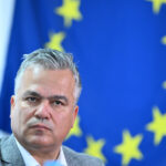 adrian vestea a anuntat in sedinta pnl cand ar urma sa fie dat votul pentru guvernul sau 6a3029faa574f