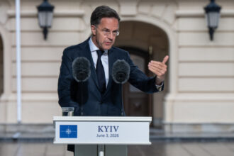 avertismentul dur al sefului nato mark rutte catre tinerii rusi care vor sa lupte in ucraina veti fi lasati sa muriti in noroi 6a213d697fa3e