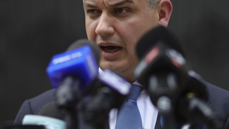 cand va depune eugen tomac programul de guvernare in parlament azi sunt programate discutii cu presedintii celor doua camere 6a2e2f937a9a6