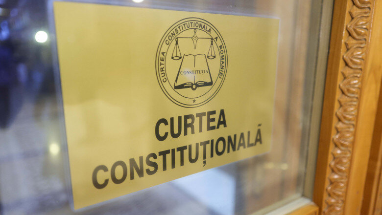 ccr a amanat decizia pe sesizarea lui grindeanu privind un conflict intre guvern si parlament dupa adoptarea oug pentru programul safe 6a33ca0432760