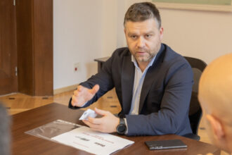 ciprian ciucu a primit acordul consiliului general pentru preluarea elcen de la ministerul energiei 6a2183f6e64ec