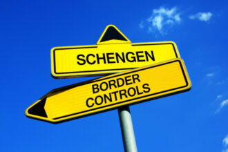 comisia europeana a emis avize pentru controalele temporare la frontierele interne in spatiul schengen introduse de noua tari 6a1eeecb98e15