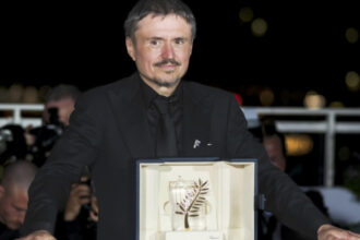 cristian mungiu cere ca sala palatului sa fie folosita de cineasti pentru premierele romanesti doar 50 de orase mai au cinematografe 6a1d5917d7286