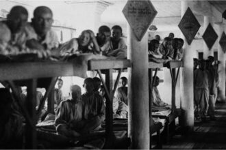 cum a ajuns limbajul secret al prizonierilor din lagarele sovietice sa fie vorbit astazi de milioane de oameni pe internet 6a376a379c7c2