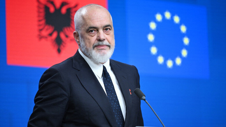 cum raspunde albania ingrijorarilor ue privind proiectul de lux al lui jared kushner ginerele lui donald trump 6a305426626bb