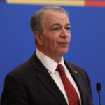 darryl nirenberg de ziua sua libertatea apartine fiecarei persoane democratia nu este un lucru de la sine inteles trebuie reinnoita 6a3c239b2f5f5