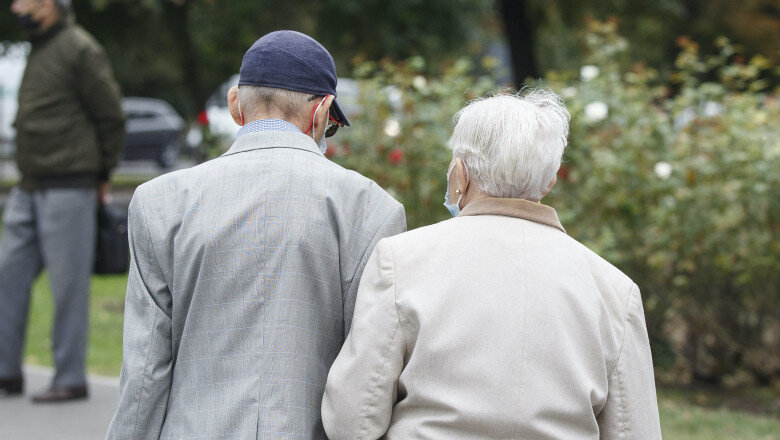 doi pensionari au devenit milionari in euro dupa ce au dat statul in judecata in urma unor lucrari impotriva inundatiilor 6a3151455ea23