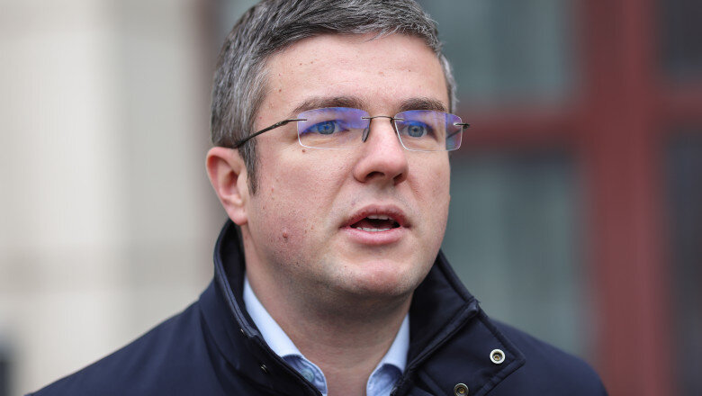 exclusiv irineu darau atac dur la adresa premierului desemnat s a urcat maimuta in copac si i se vede fundul acesta este adrian vestea 6a31190c10987