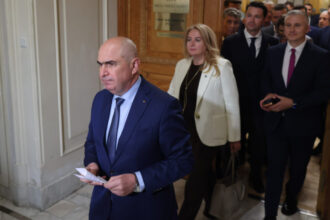 ilie bolojan vrea noi consultari cu nicusor dan pentru un nou guvern fie si minoritar pe baza unui pact national 6a30702a63fcb