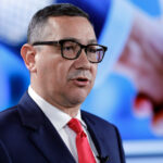 impuscati l in limba usr acuza un derapaj grav dupa ce victor ponta l a atacat pe radu miruta 6a2050744706f