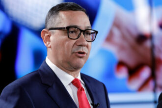 impuscati l in limba usr acuza un derapaj grav dupa ce victor ponta l a atacat pe radu miruta 6a2050744706f