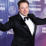 listarea la bursa a spacex il va face pe elon musk mai bogat decat aproape jumatate din populatia lumii la un loc 6a2a634b59d88