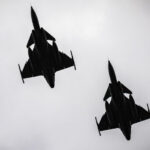 nato a declansat cel mai inalt nivel de alerta de aparare aeriana dupa ce un avion de pasageri israelian a provocat panica 6a2bd2dd58039