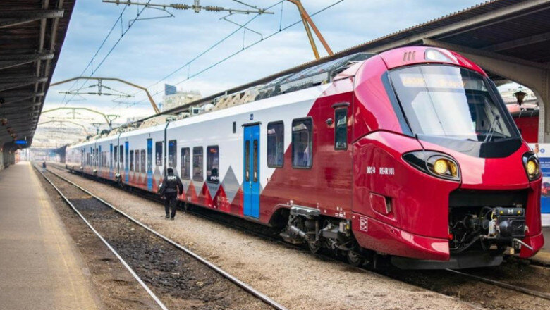 noi trenuri electrice intra in circulatie pe ruta bucuresti nord cluj napoca si retur 6a43d458e673f