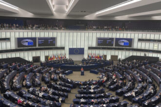 peste 200 de eurodeputati cer ancheta in pe asupra grupului europa natiunilor suverane acuzat ca incalca valorile ue 6a42c92dda4b9