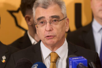 petrisor peiu eliminarea impozitului minim pe cifra de afaceri va incuraja jocul cu profiturile 6a437ff8cb5b2