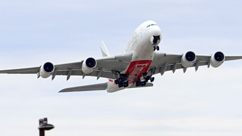 probleme pentru uriasele avioane airbus a380 16 aeronave trebuie inspectate urgent dupa descoperirea unor fisuri la aripi 6a3afc3fd141e