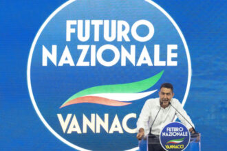 sansele electorale ale lui meloni in pericol un general italian caesar al zilelor noastre a lansat un partid de extrema dreapta 6a2ee689de211