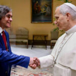 scriitorul mircea cartarescu a fost primit la vatican de papa leon al xiv lea 6a3ccc46679ef