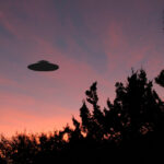 steven spielberg reaprinde una dintre cele mai mari conspiratii din sua ce ascunde guvernul despre ozn uri de ce nu ni s a spus 73e7631f