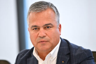 surse lista ministrilor din guvernul vestea ar putea fi depusa in aceasta seara la parlament cine ar face parte din cabinetul propus 6a3804ec4fc18