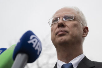 trimisul special al lui putin a promis ca va lega rusia si statele unite printr un tunel 6a21ca09ea3a3