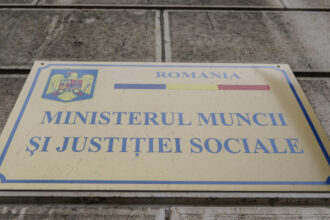 video noi consultari la ministerul muncii pe legea salarizarii majorarile pentru demnitari in centrul discutiilor 6a21155475d50