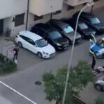 video panica intr un cartier din bucuresti doua clanuri rivale s au amenintat cu topoare si pistoale 6a316d6b3da1d