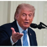 video trump jigneste din nou o jurnalista si pleaca brusc in mijlocul interviului ori esti partinitoare ori esti proasta 099b557a