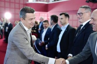 adrian pintea baronul apia crescut de pnl si reciclat de psd trimis in judecata de dna un post public a fost teleportat pentru un apropiat 6a664f26e5a32