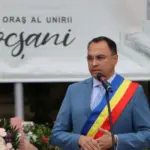 analfabetul cristi misaila a desfiintat trupa de actori a teatrului municipal din focsani 6a6c55520de43
