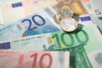 beethoven sau pasari bce a selectat propunerile pentru noile bancnote euro europenii sunt invitati sa si spuna parerea 6a6637797d93d