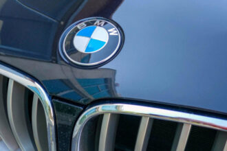 bmw a acuzat rusia ca produce masini contrafacute 6a521c9656bb0