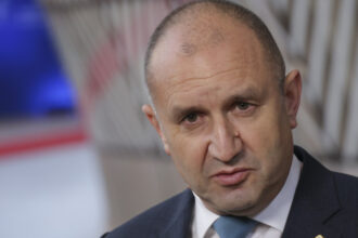 bulgaria se va opune noului pachet de sanctiuni al ue impotriva rusiei rumen radev sustin interesul national 6a47bab47c7a1