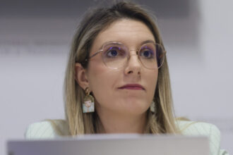 cab a decis rejudecarea unui proces pe care diana buzoianu il castigase impotriva ra apps nu e normal sa fie criticata justitia 6a4bf5ae5b558
