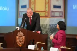 caracatita de la asociatia nr 12 brazda din craiova delapidari iertate de viceprimarul paloiu contracte cu dedicatie si protectia politica a banului public 6a60d0e958316