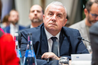 daniel buda este noul sef al delegatiei romaniei din grupul ppe europarlamentarul pnl il inlocuieste pe rares bogdan 6a44df8f18c6a