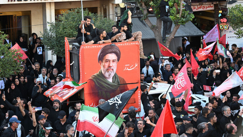 dilema succesiunii in iran ce dezvaluie absenta lui mojtaba khamenei de la inmormantarea tatalui sau despre noua republica islamica 6a51499487afe